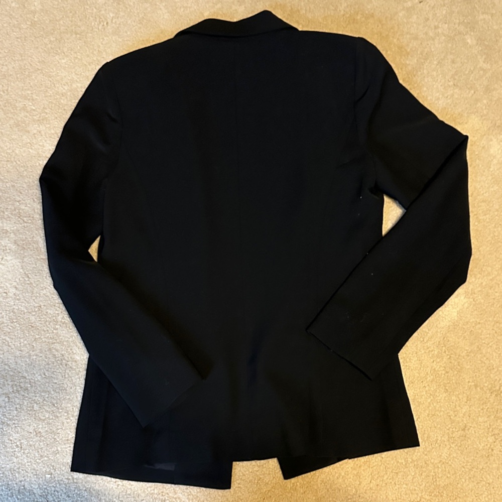 Skies Are Blue Elegant Black Blazer - Picture 5 of 5